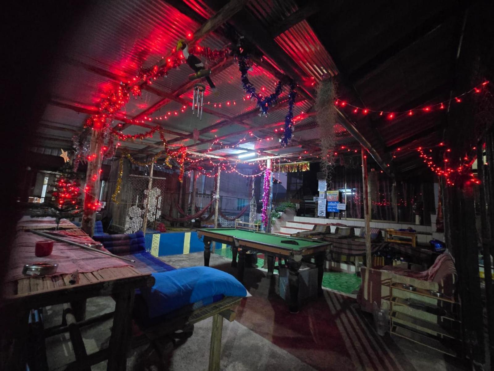 Sunny House Hostel Pai Exterior foto